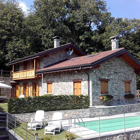 La Dolce Vita Chalet Massino Visconti Ruang foto